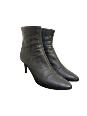 Jimmy Choo Black Leather Ankle Boots With Gold Back Zipper Size 7.5